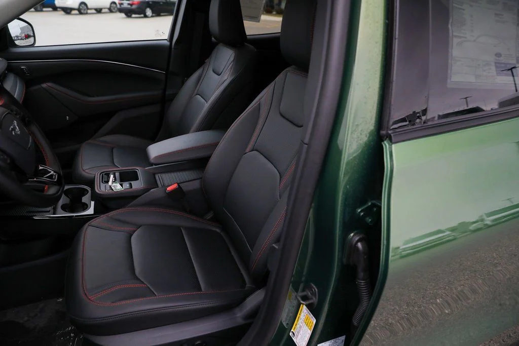 New 2025 Green Ford Premium image 17