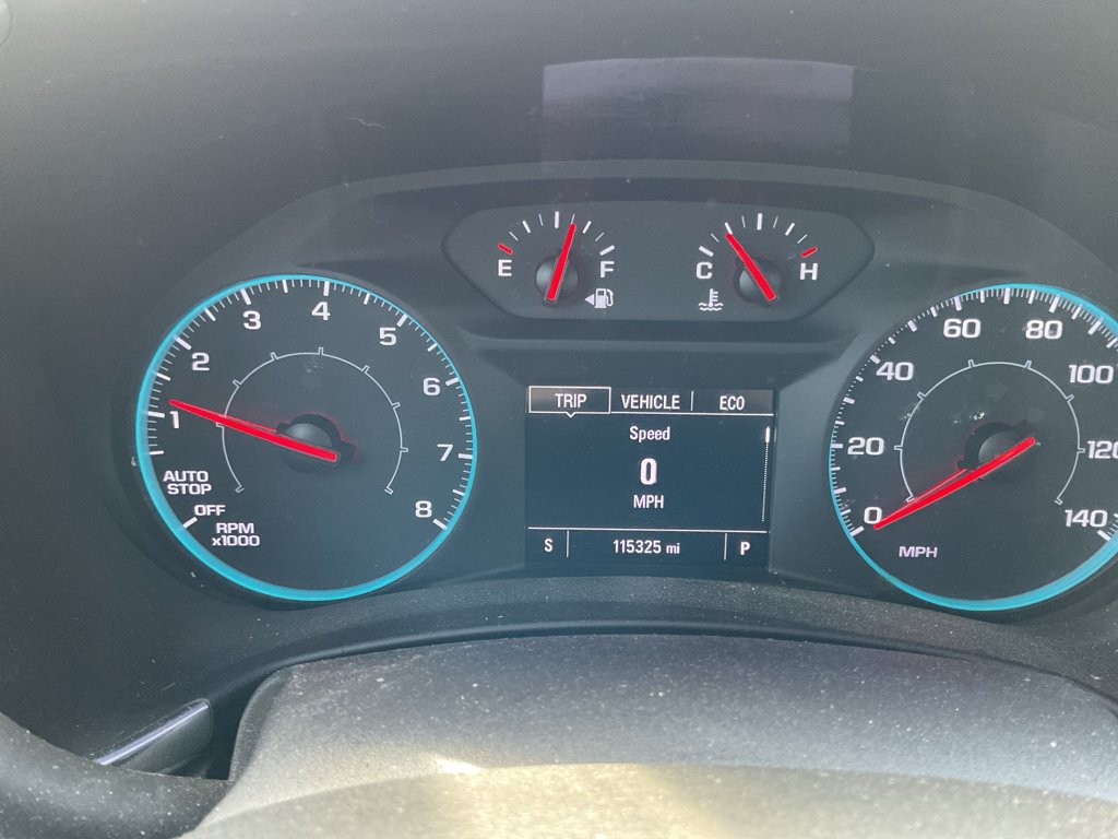 Used 2021 Summit White Chevrolet LS image 16
