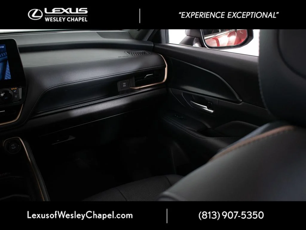 Used 2025 Red Toyota MAX Platinum image 17