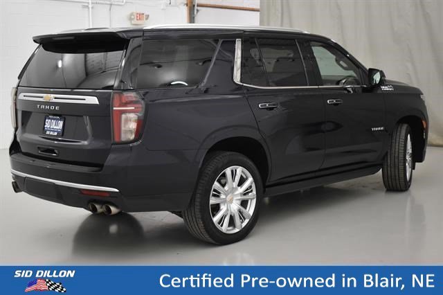 Used 2022 Midnight Blue Metallic Chevrolet High Country image 15