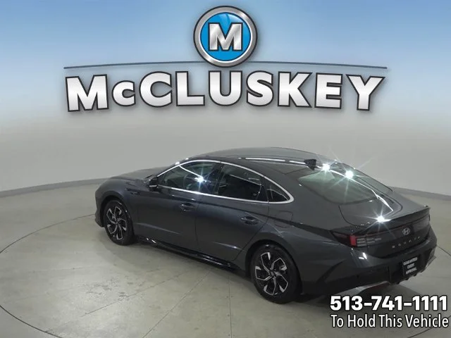 Used 2024 Gray Hyundai SEL image 21