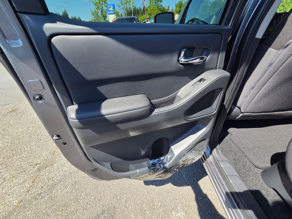 New 2026 Gun Metallic Nissan Crew Cab SV image 12