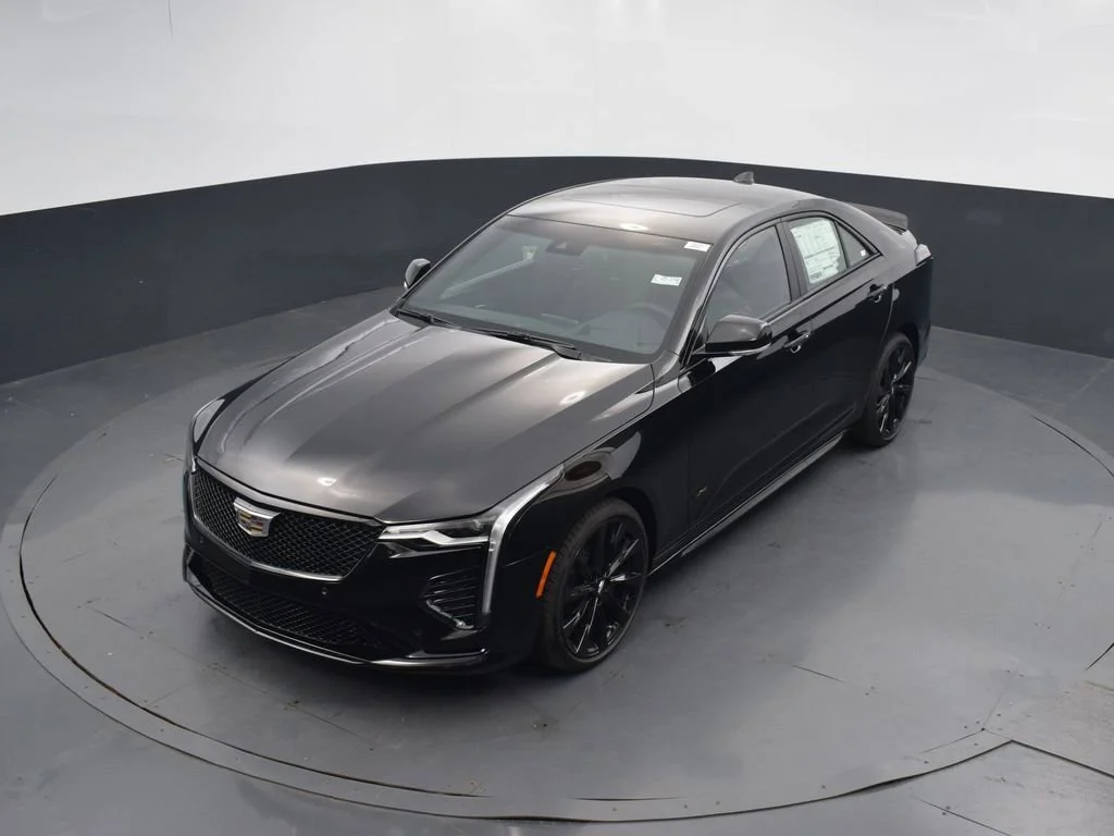 2025 Cadillac CT4 V-Series - Photo 37