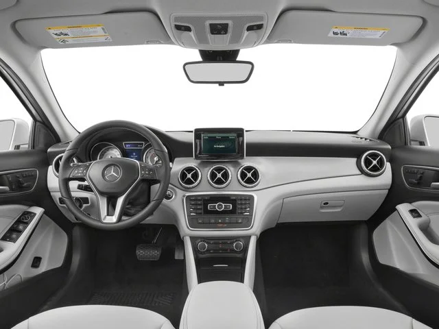 Used 2017 Cirrus White Mercedes-Benz GLA 250 image 11