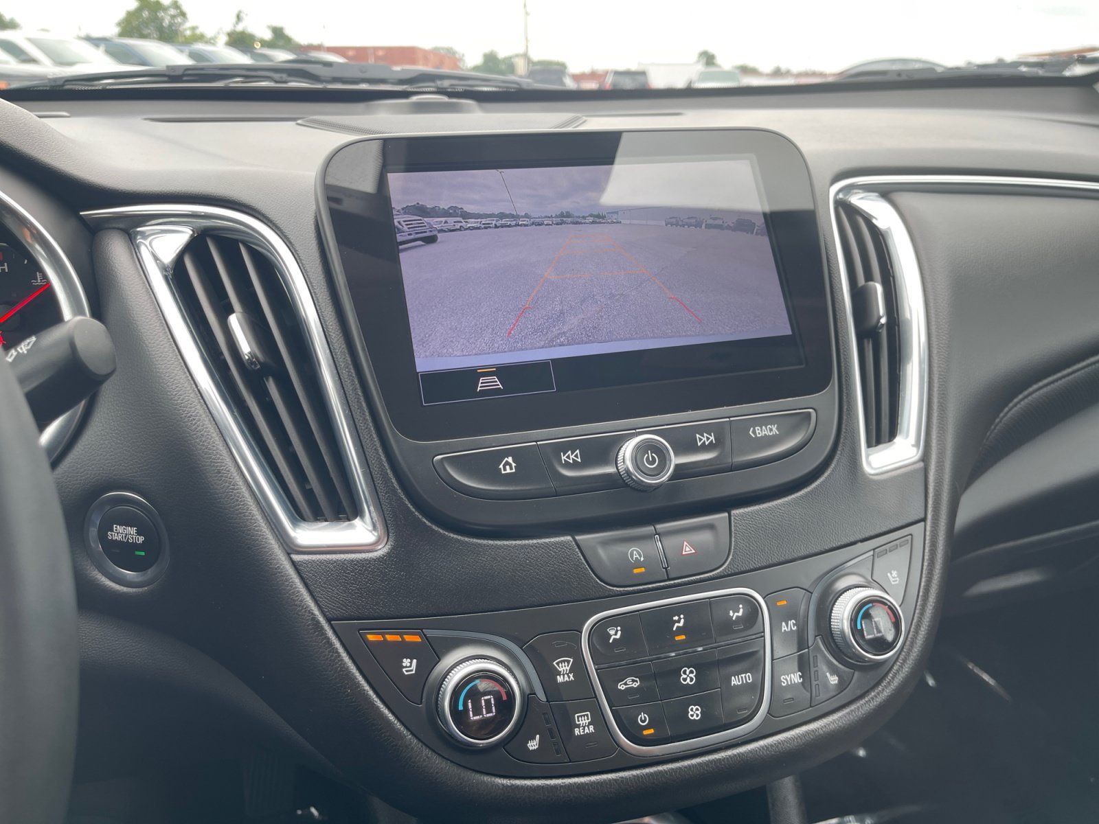 2024 Chevrolet Malibu 2LT - Photo 19