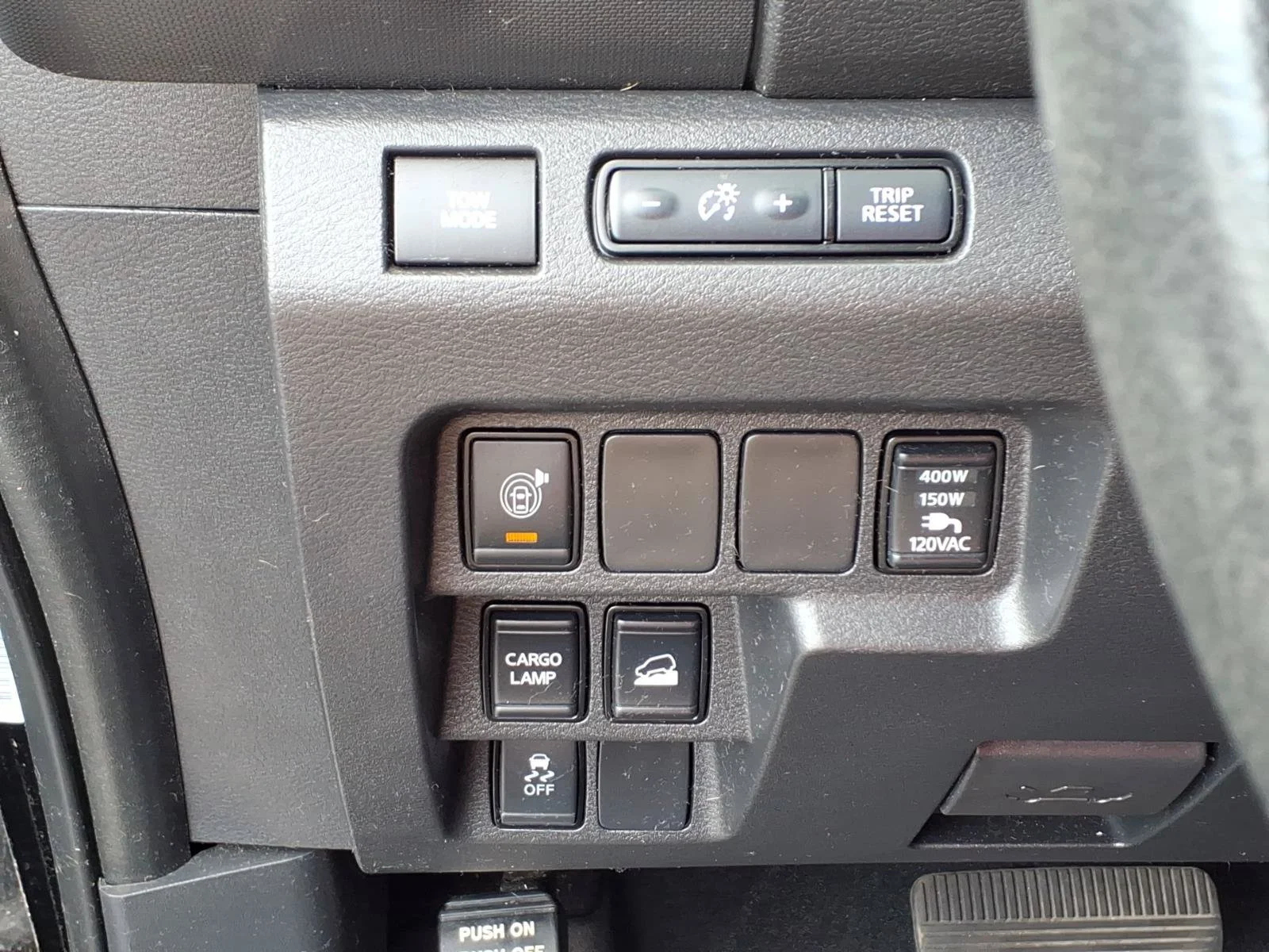 Used 2022 Black Nissan SV image 22