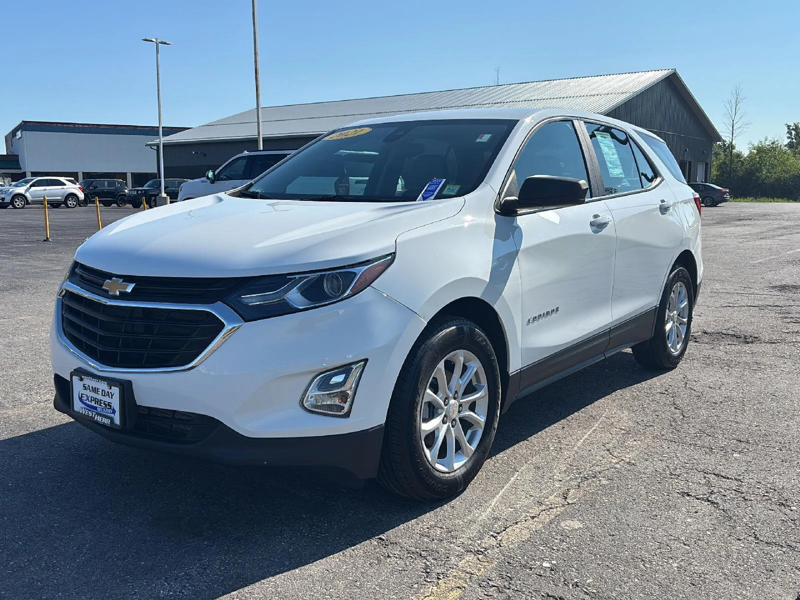 Used 2021 Summit White Chevrolet LS image 3