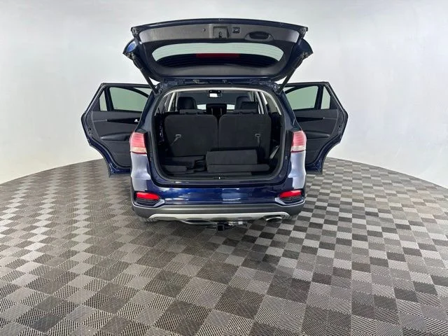 Used 2020 Blue Kia EX image 17