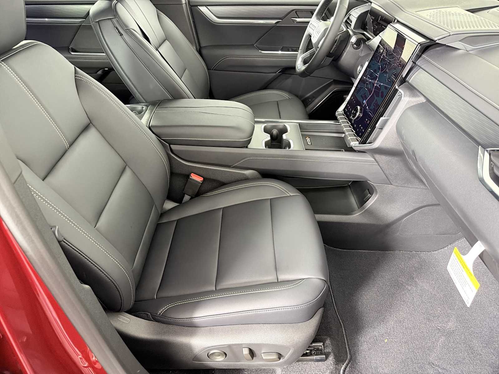 2026 GMC Acadia Elevation - Photo 11