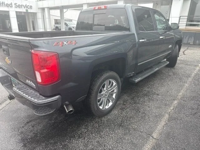 Used 2018 Gray Chevrolet High Country image 4