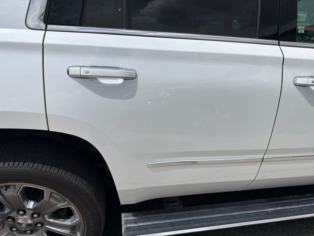 Used 2016 White GMC Denali image 7