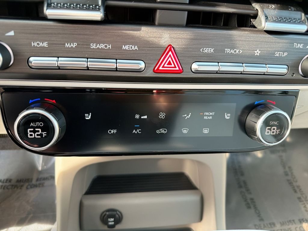 New 2026 White Hyundai SEL AWD image 16