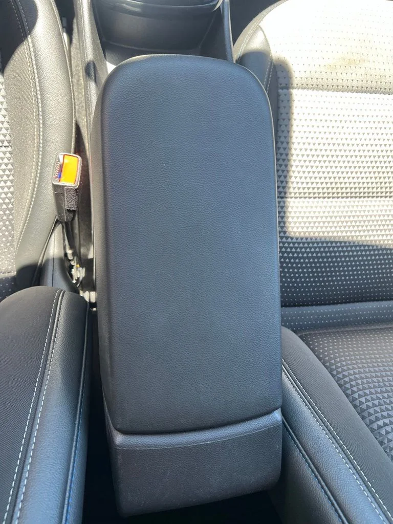 Used 2025 Gray Chevrolet LT image 20