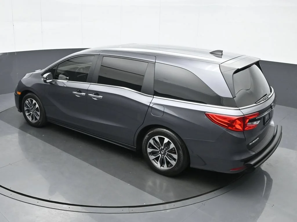 Used 2023  Honda EX-L image 38