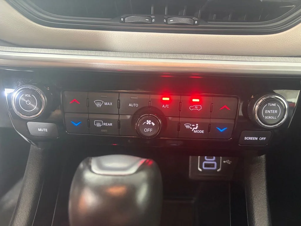 2025 Jeep Compass Limited - Photo 7