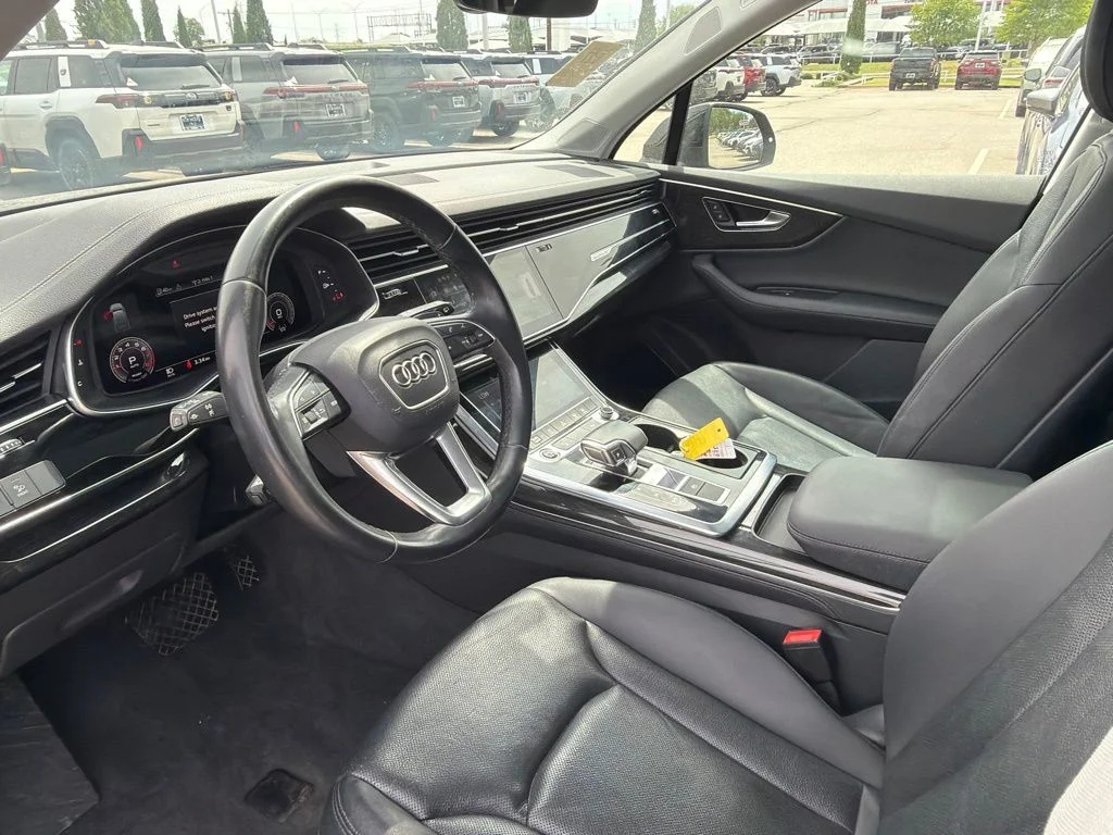 Used 2023 Black Audi 55 Premium Plus image 4