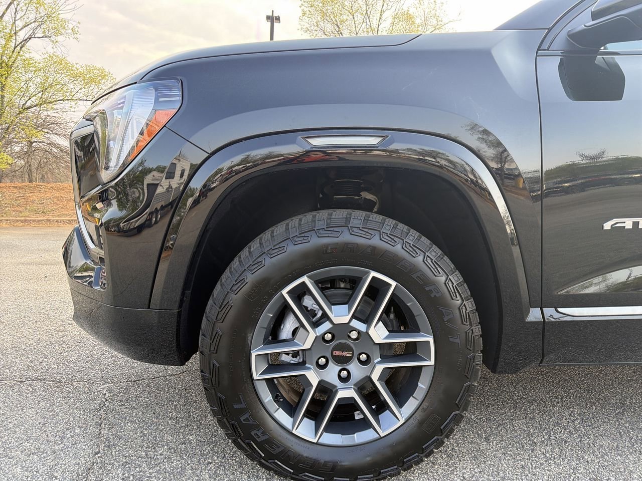 2026 GMC Terrain AT4 - Photo 28