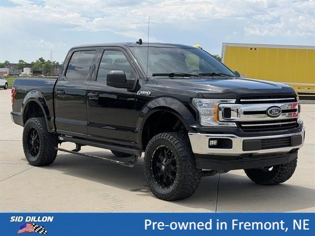 Used 2020 Black Ford XLT image 3