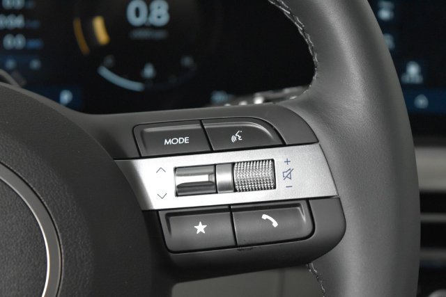 New 2026 White Hyundai SEL Premium AWD image 18