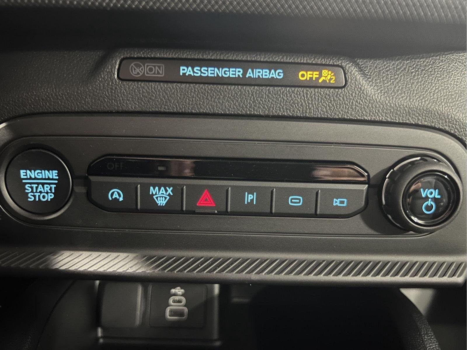 New 2026 Oxford White Ford Badlands® image 31