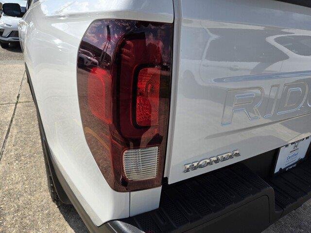 Used 2026 Platinum White Pearl Honda RTL image 27