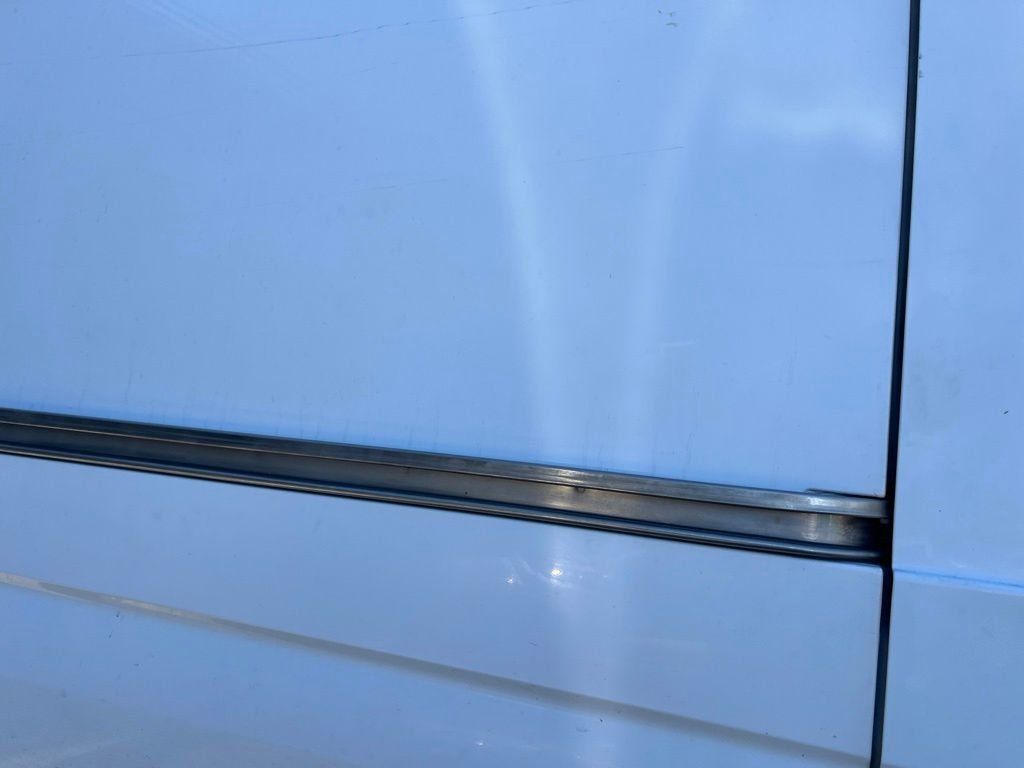 Used 2017 Arctic White Mercedes-Benz Cargo 144 WB image 9