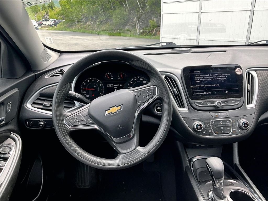 Used 2023 Mineral Gray Metallic Chevrolet  image 17
