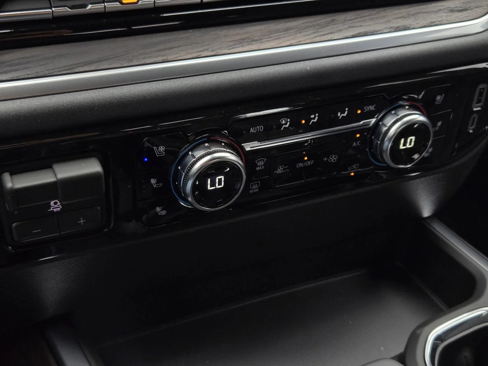 2026 GMC Sierra 1500 Elevation - Photo 12
