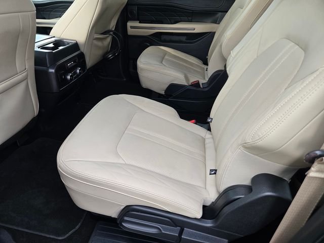 Used 2022 Red Ford Platinum image 12