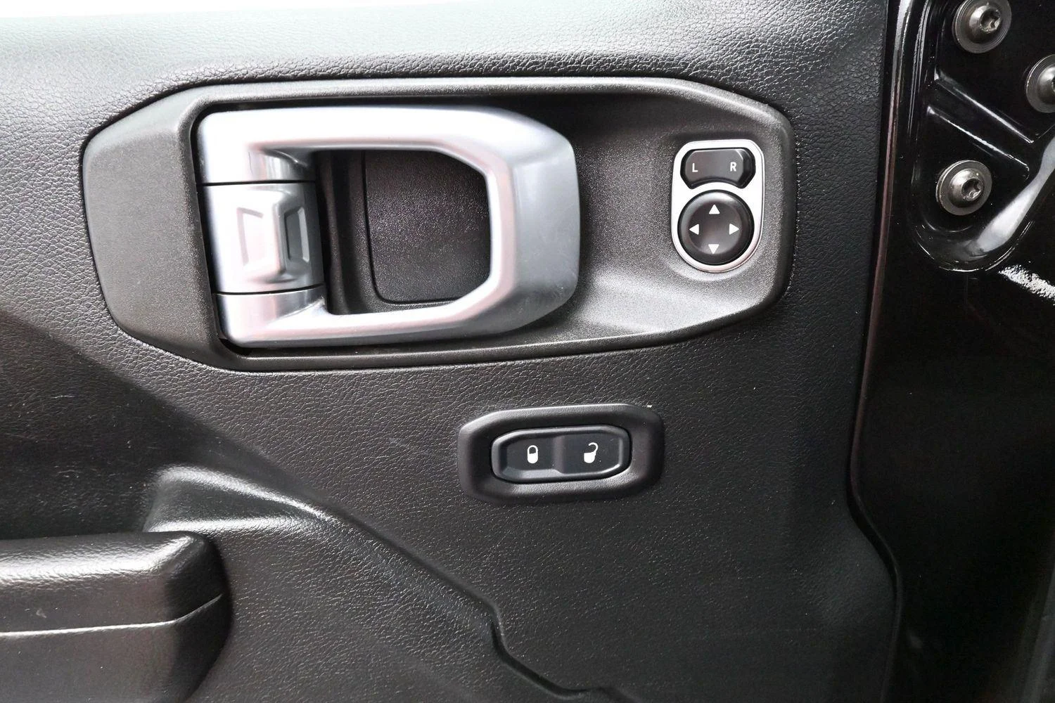 Used 2020 Black Clearcoat Jeep Rubicon image 11
