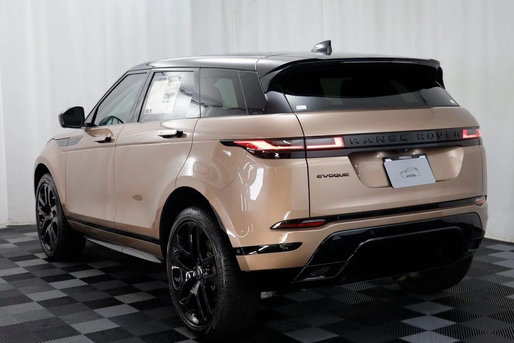 2026 Land Rover Range Rover Evoque Dynamic SE - Photo 17