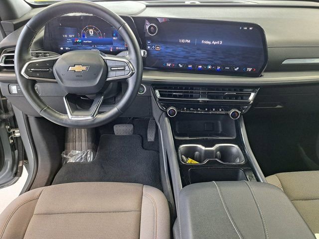 2025 Chevrolet Traverse LT - Photo 27