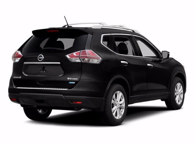 Used 2014 Brilliant Silver Nissan S image 2