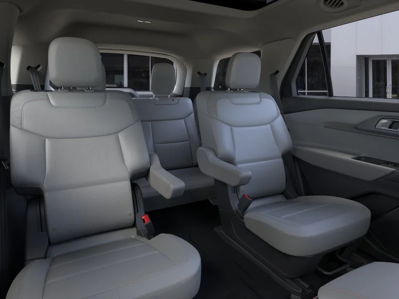 New 2026 Space White Metallic Ford Active image 11