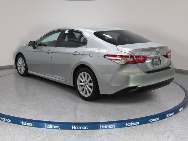 Used 2018 Celestial Silver Metallic Toyota LE image 8