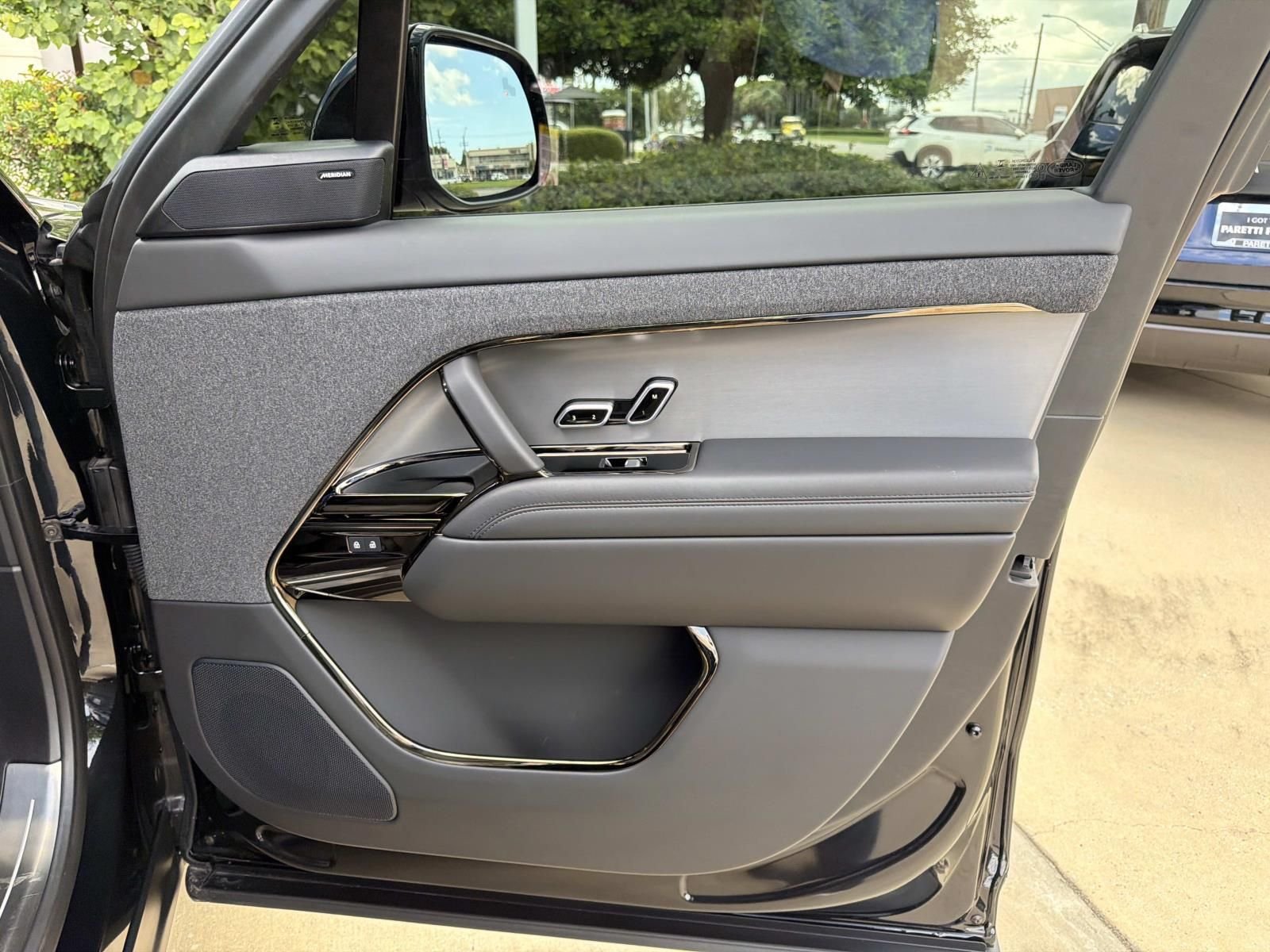 Certified Used 2025 Black Land Rover SE image 14