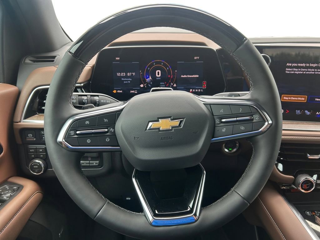 2026 Chevrolet Suburban High Country - Photo 17