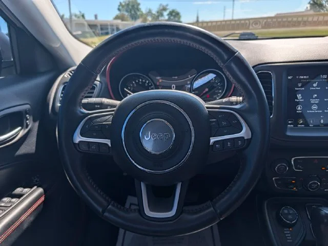 Used 2021 White Jeep Trailhawk image 14