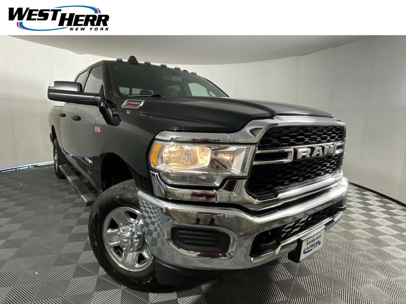 Used 2021 Diamond Black Crystal Pearlcoat Ram Tradesman image 1