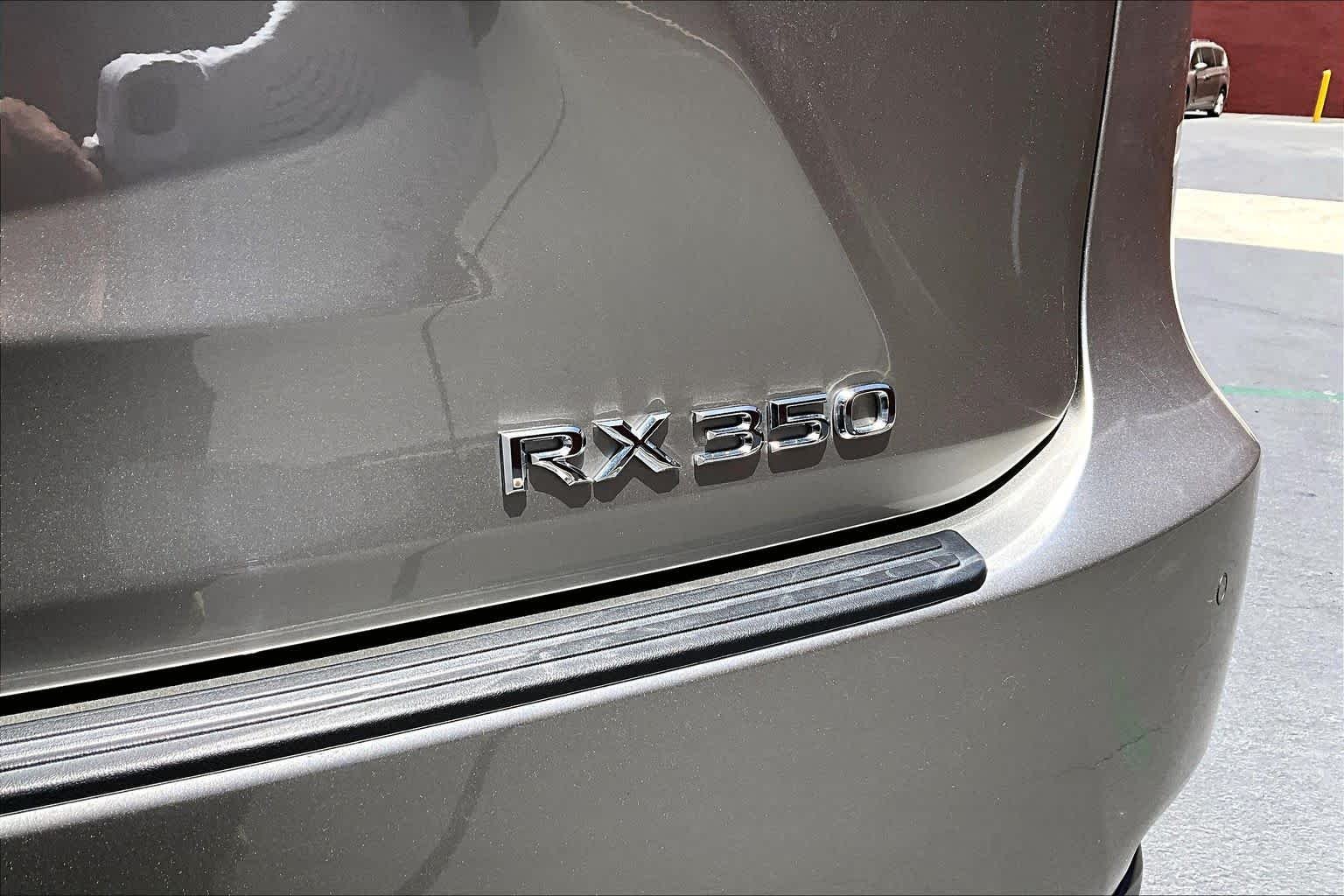 Certified Used 2022 Atomic Silver Lexus  image 10