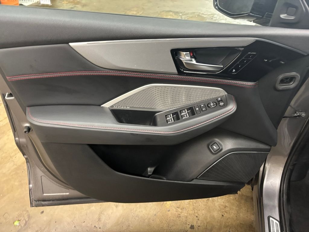 Used 2023 Liquid Carbon Metallic Acura A-Spec image 11