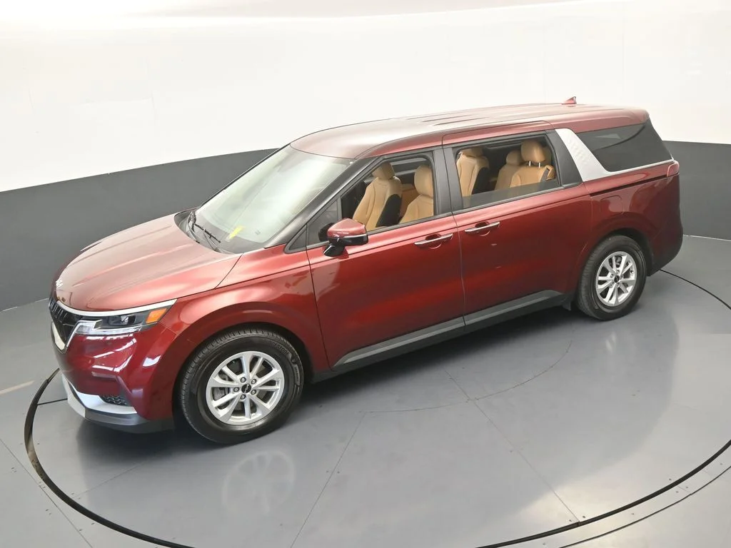 Used 2024 Flare Red Kia LX image 42