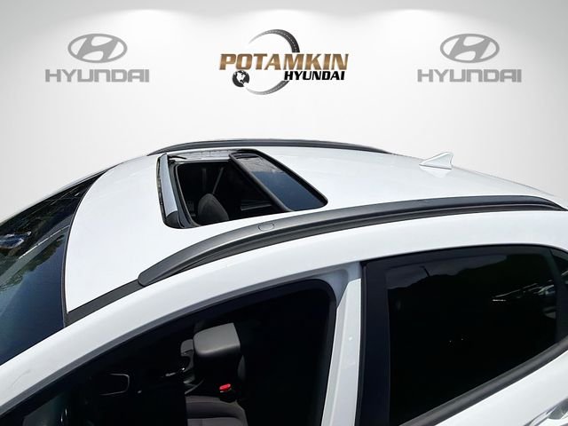Used 2023 White Hyundai N Line image 22