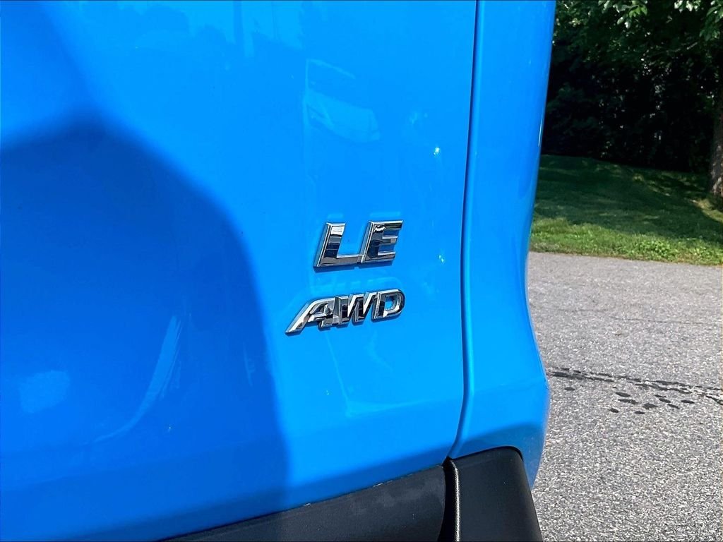 Used 2019 Blue Toyota LE image 29