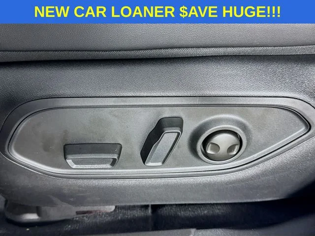 New 2026 Hydro Blue Pearl-Coat Exterior Paint Jeep Limited image 18