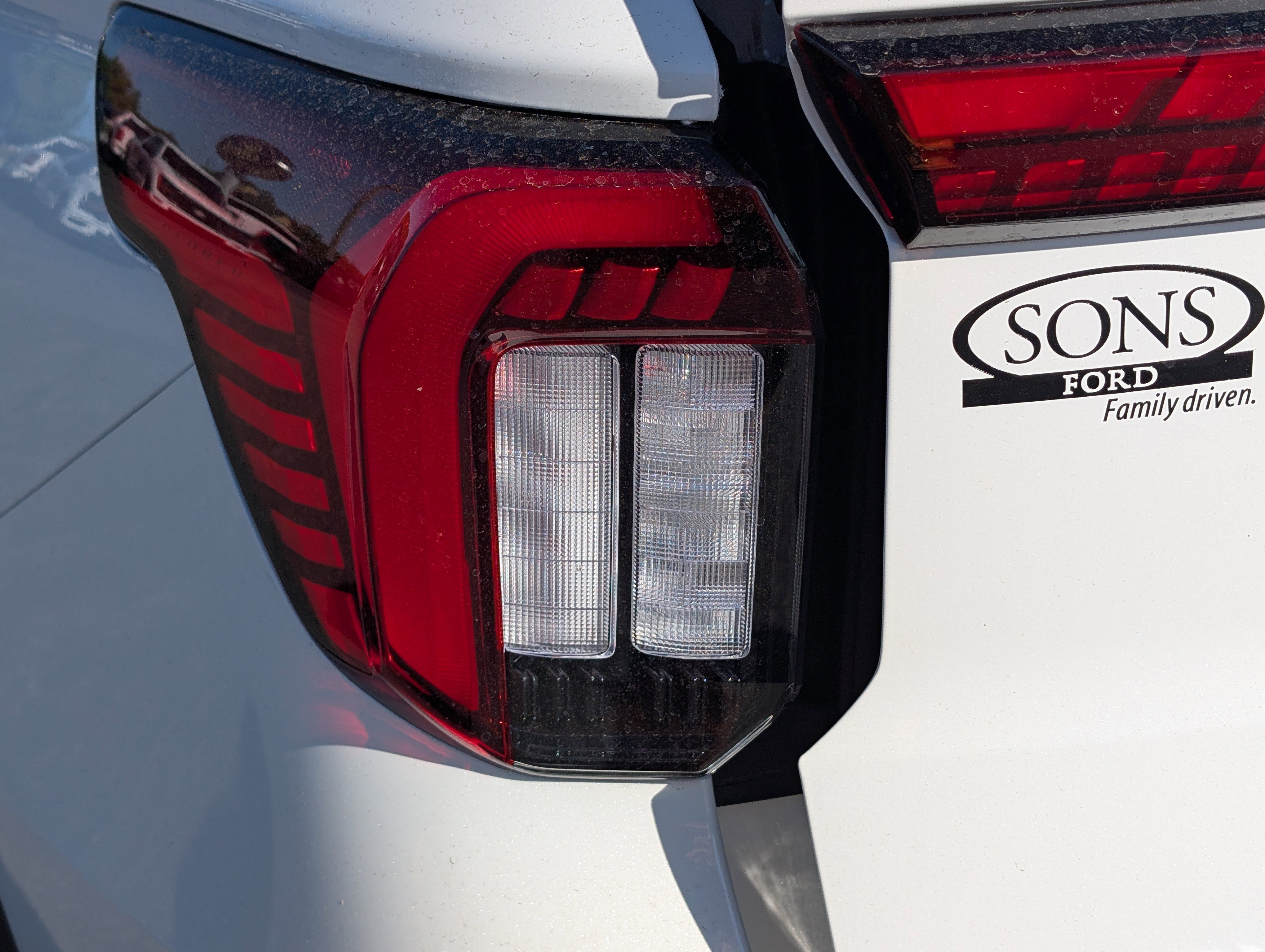 New 2026 Star White Metallic Tri-Coat FORD Active image 12
