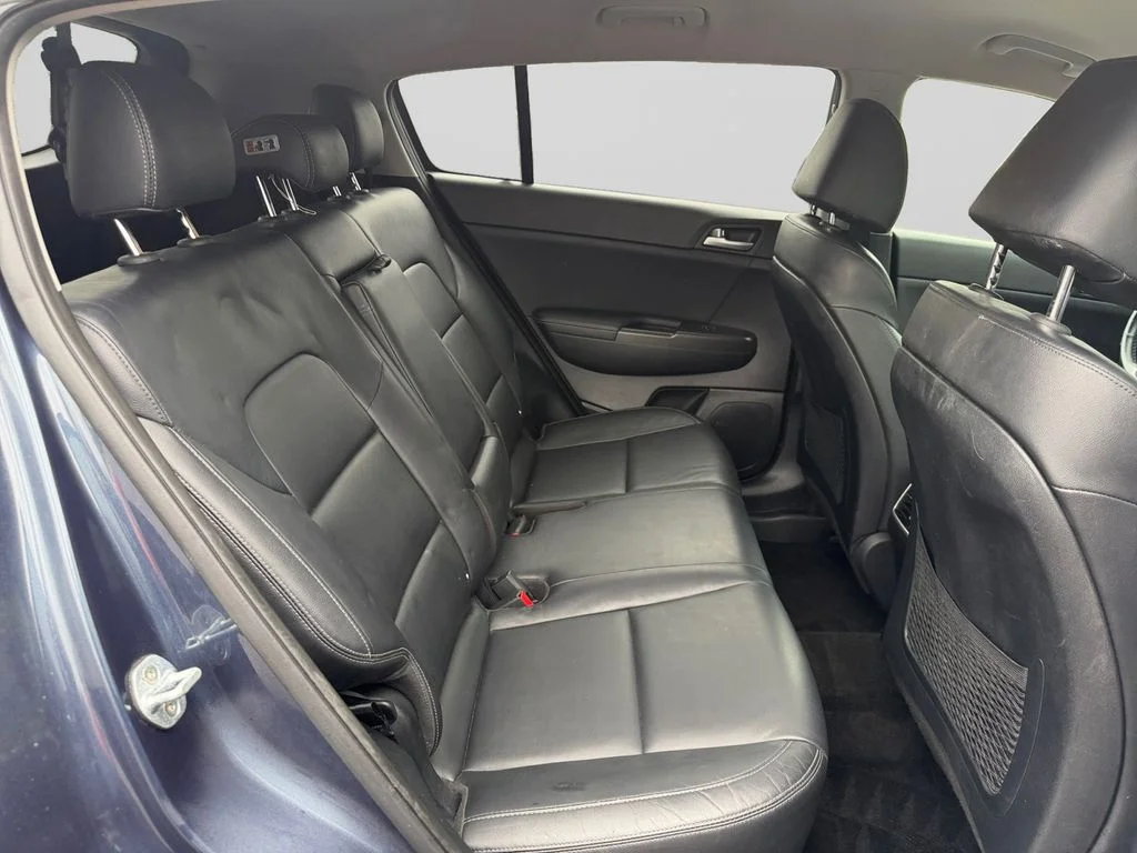 Used 2017 Blue Kia EX image 18