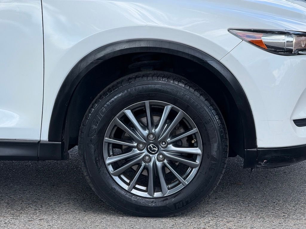 Used 2017 White Mazda Touring image 10