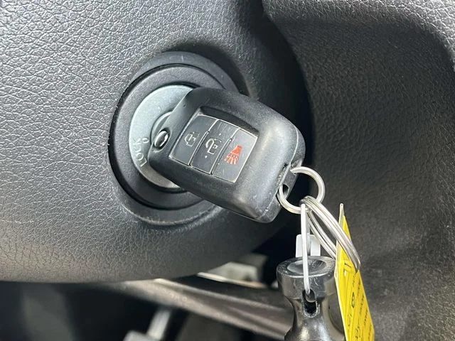 Used 2014 Orange Nissan S image 19