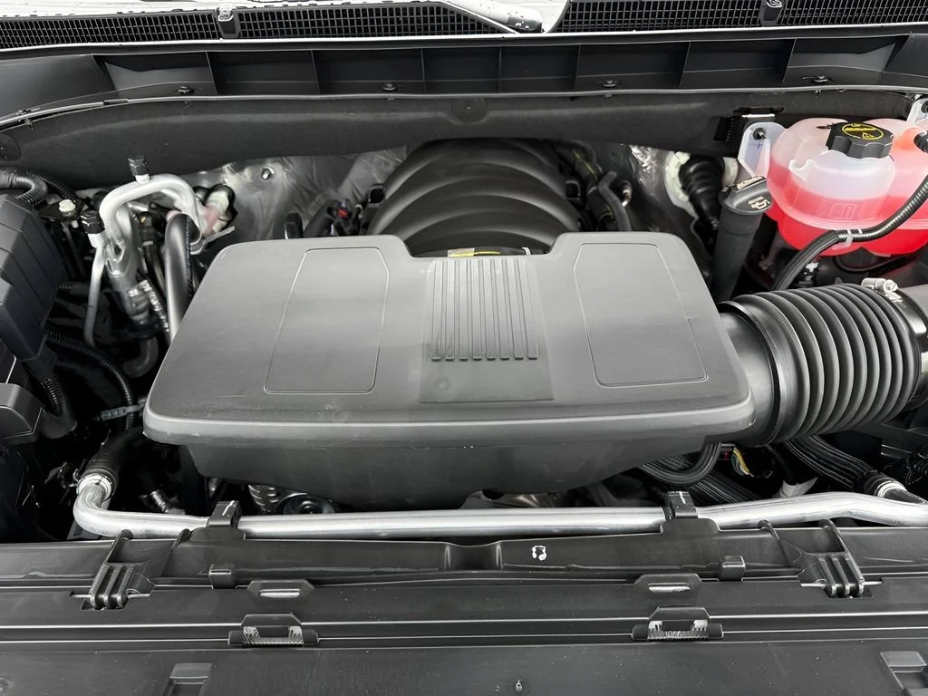 New 2026 Glacier White Tricoat GMC Denali Ultimate image 39